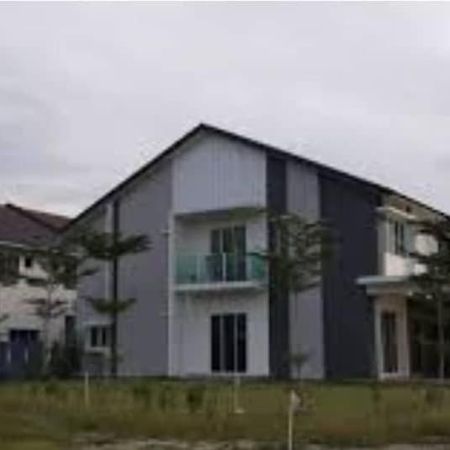 Karak Indah Homestay المظهر الخارجي الصورة